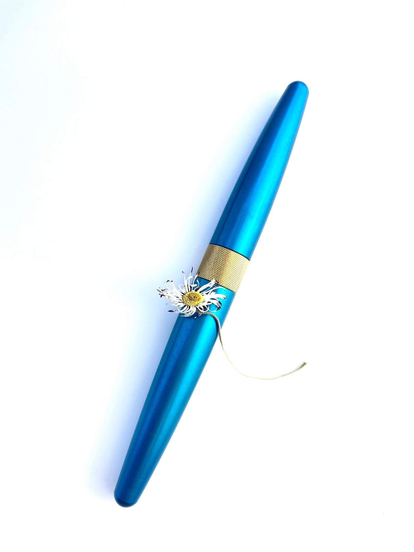 R615 Fountain Pen - Summer Blue