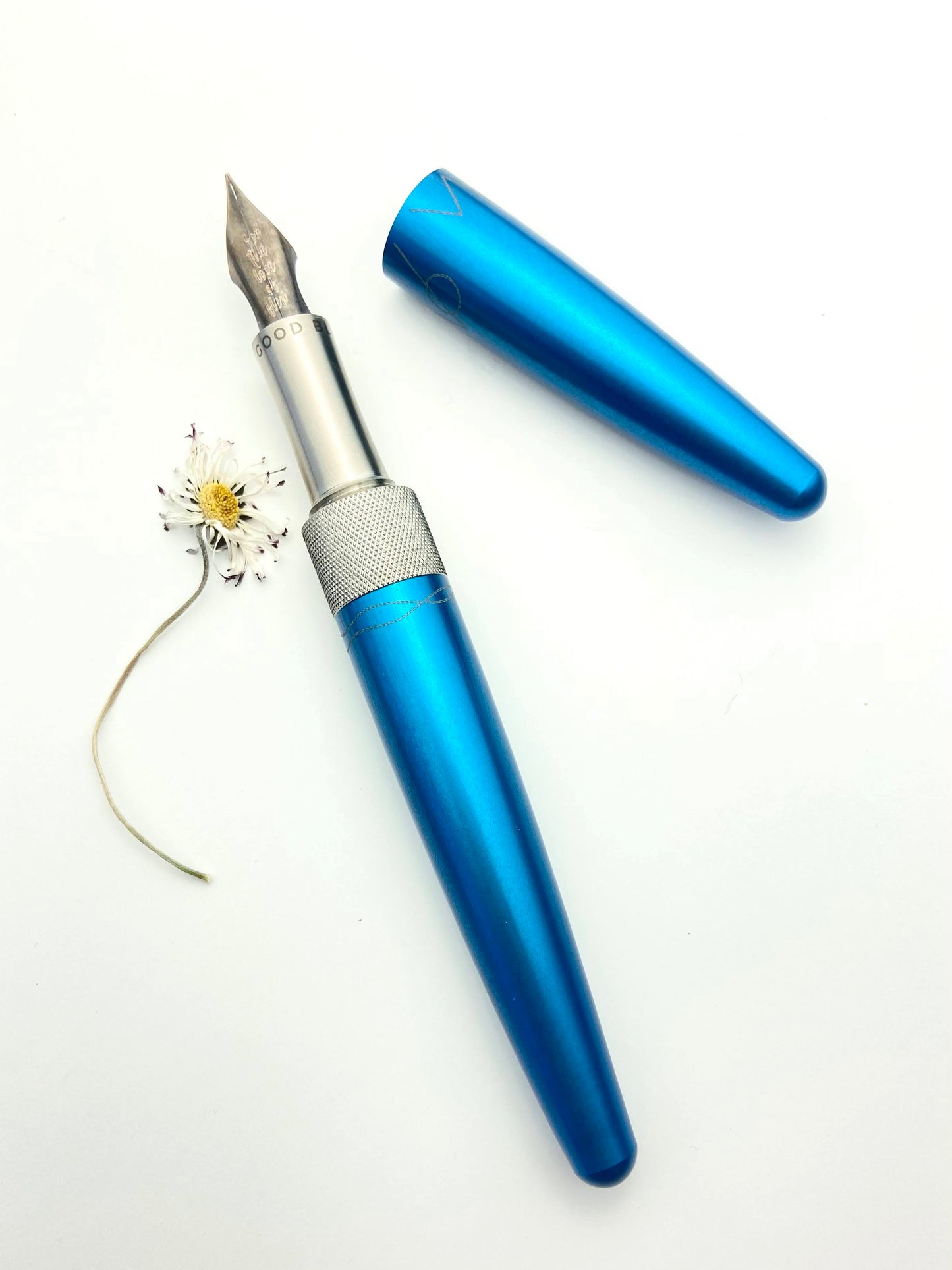 R615 Fountain Pen - Summer Dreams