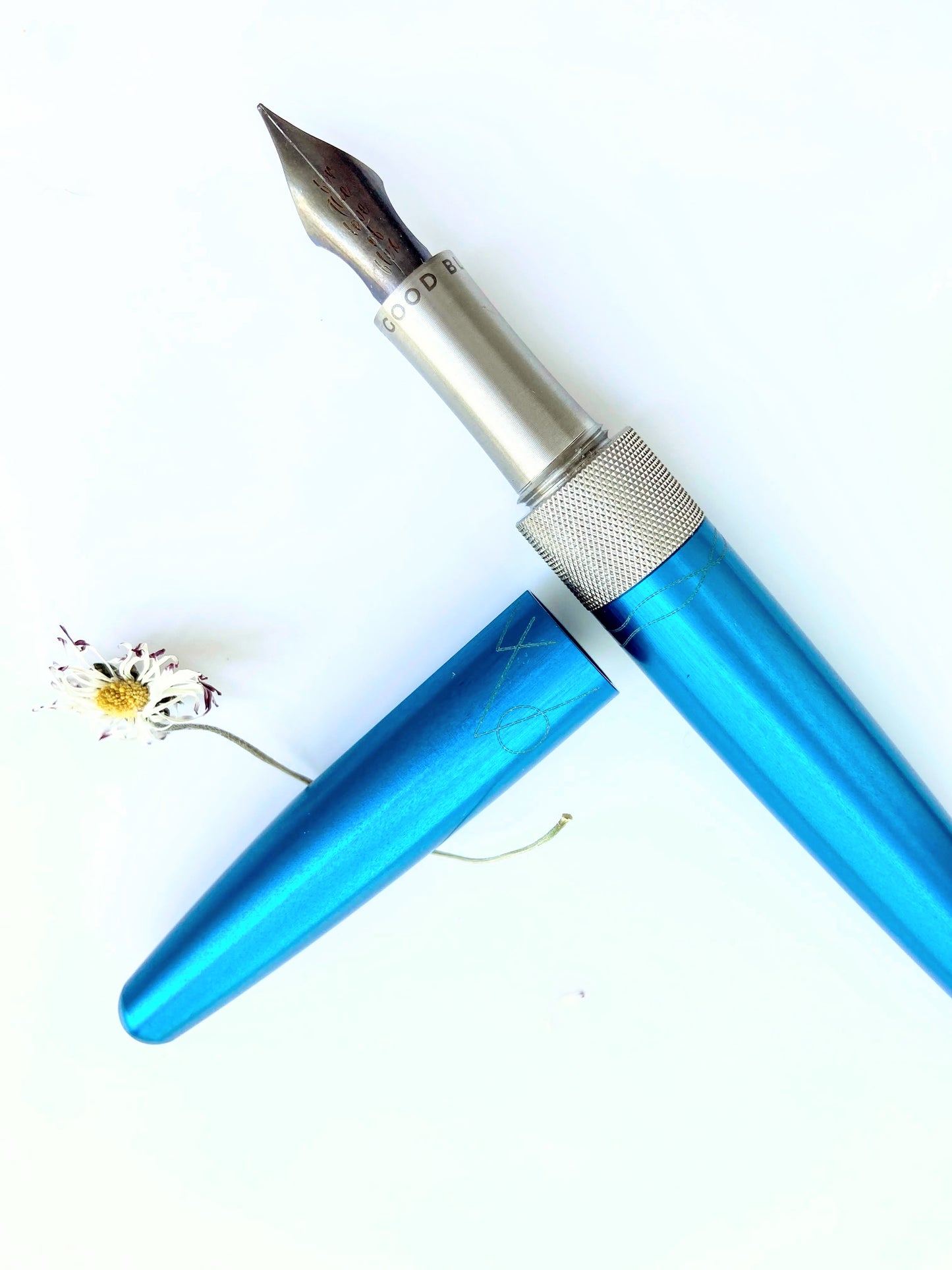 R615 Fountain Pen - Summer Dreams