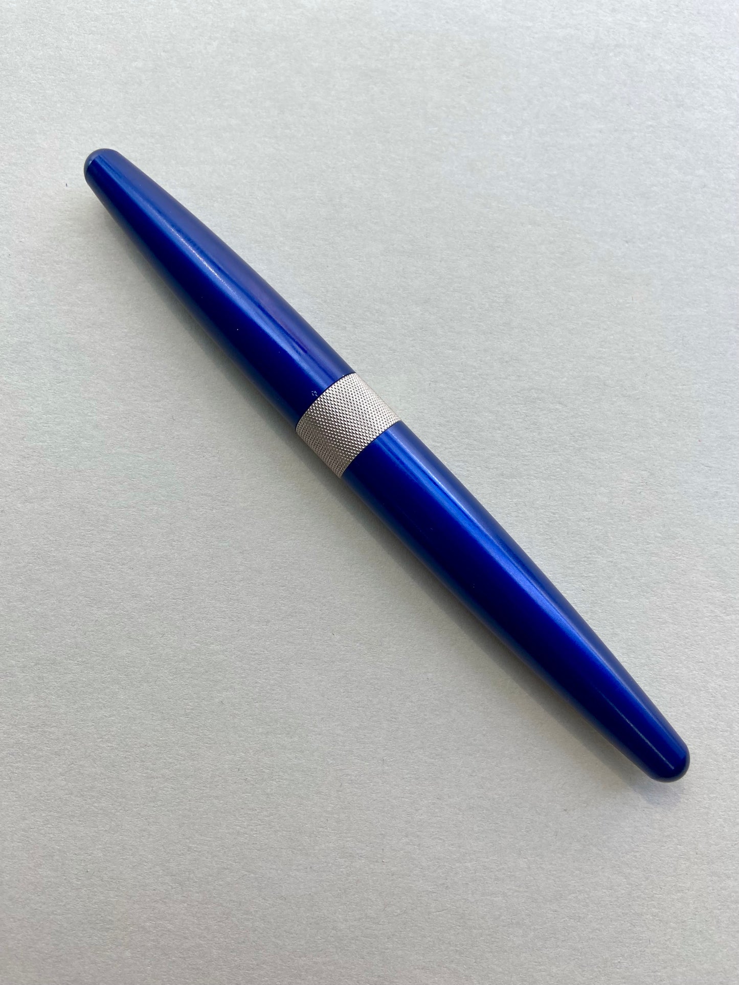 R615 Fountain Pen - Ion Blue