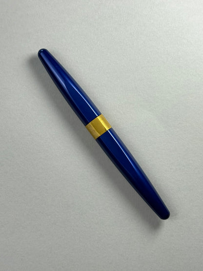 R615 Fountain Pen - Ion Blue